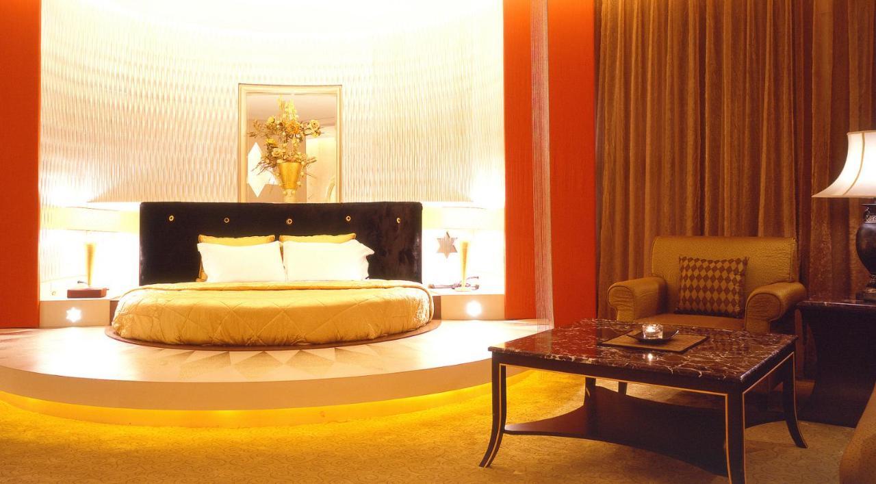 Dongfeng Motel Guishan Buitenkant foto